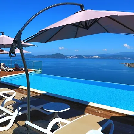 Villa Bodrum Adabuku Luks 2 1 Ozel Plaj Ve Havuzlu
